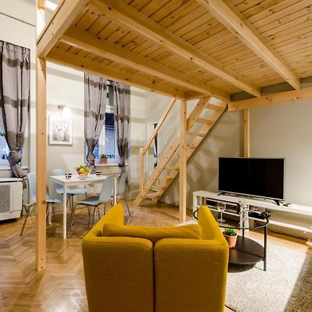 Green Cumin Studio Next To Famous Cafe Будапеща Екстериор снимка